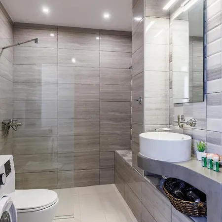 Ioanna House - Seaside Living, Walk To Appartement Neo Klima